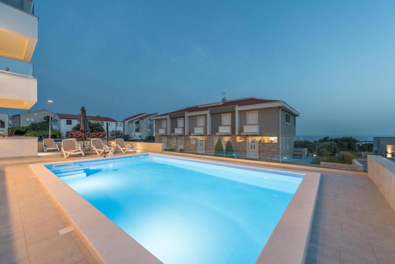 Sara Luxury Apartment With A Pool Novalja Dış mekan fotoğraf